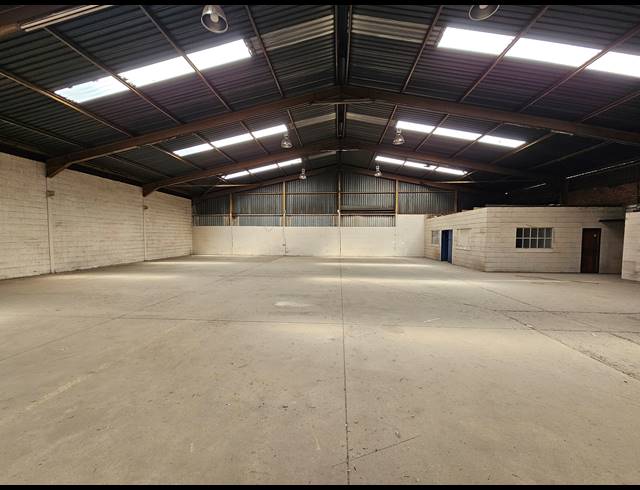 668M² FACTORY TO LET IN ANDERBOLT